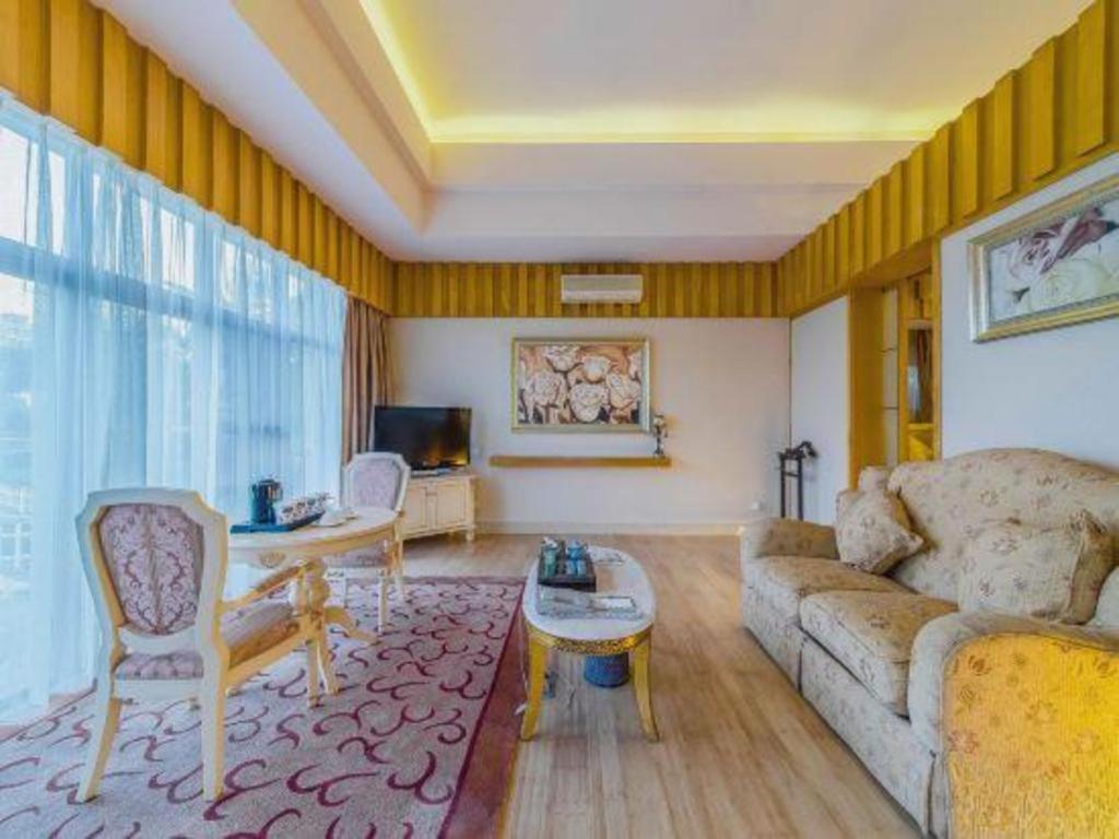 Ocean Spring Metropark Hotel Csuhaj Kültér fotó