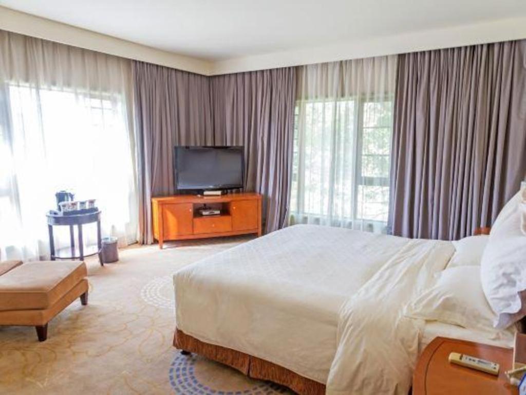 Ocean Spring Metropark Hotel Csuhaj Kültér fotó
