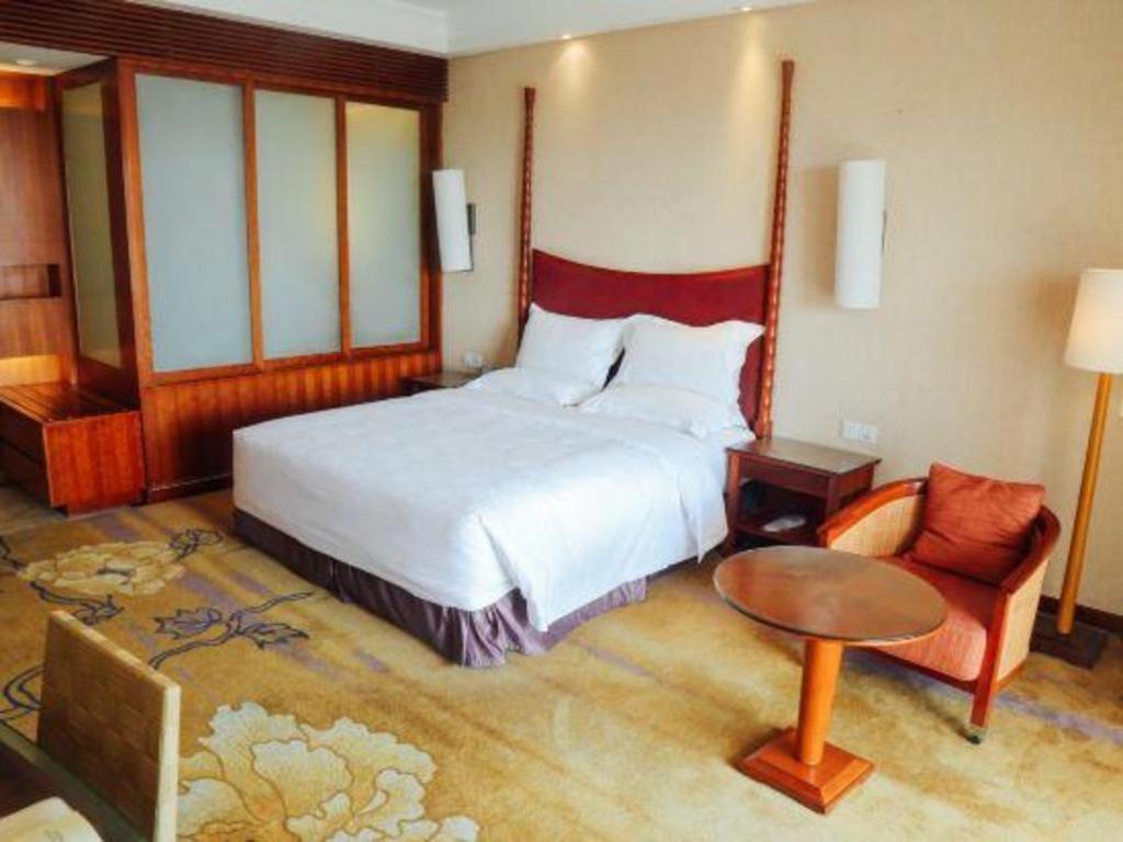Ocean Spring Metropark Hotel Csuhaj Kültér fotó