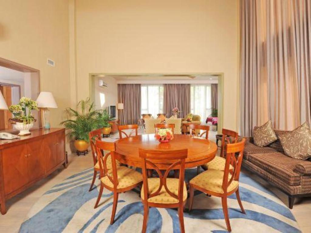 Ocean Spring Metropark Hotel Csuhaj Kültér fotó