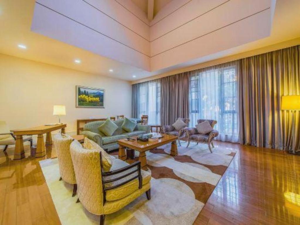 Ocean Spring Metropark Hotel Csuhaj Kültér fotó