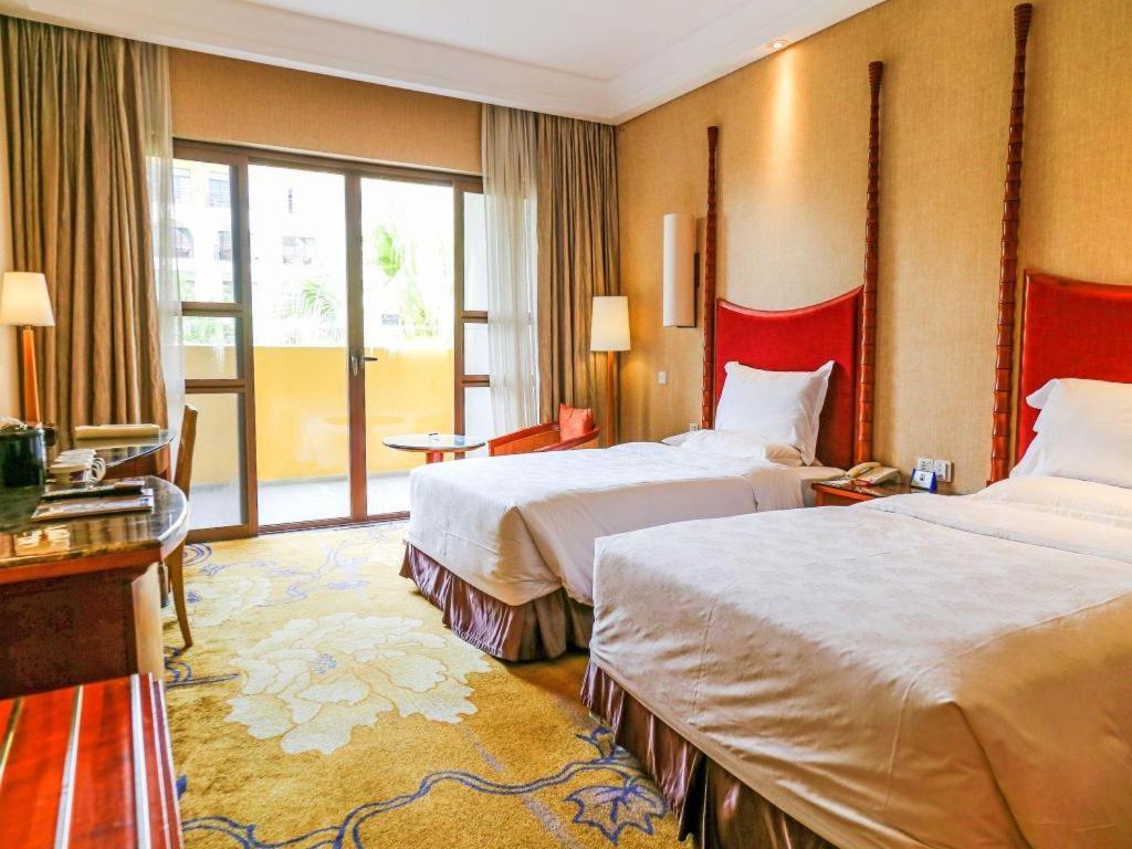 Ocean Spring Metropark Hotel Csuhaj Kültér fotó