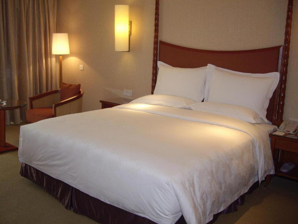 Ocean Spring Metropark Hotel Csuhaj Kültér fotó