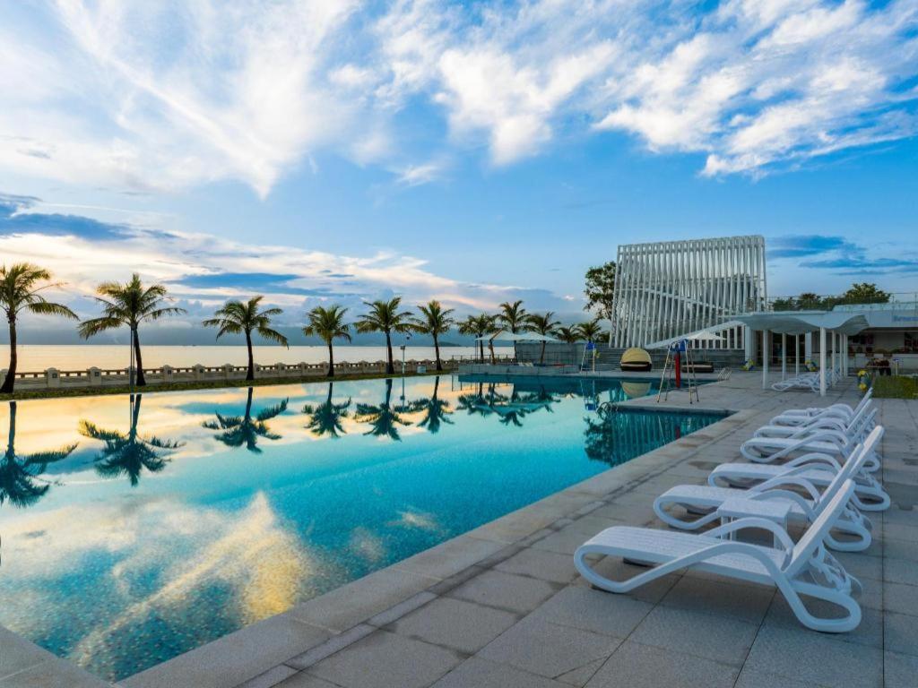 Ocean Spring Metropark Hotel Csuhaj Kültér fotó